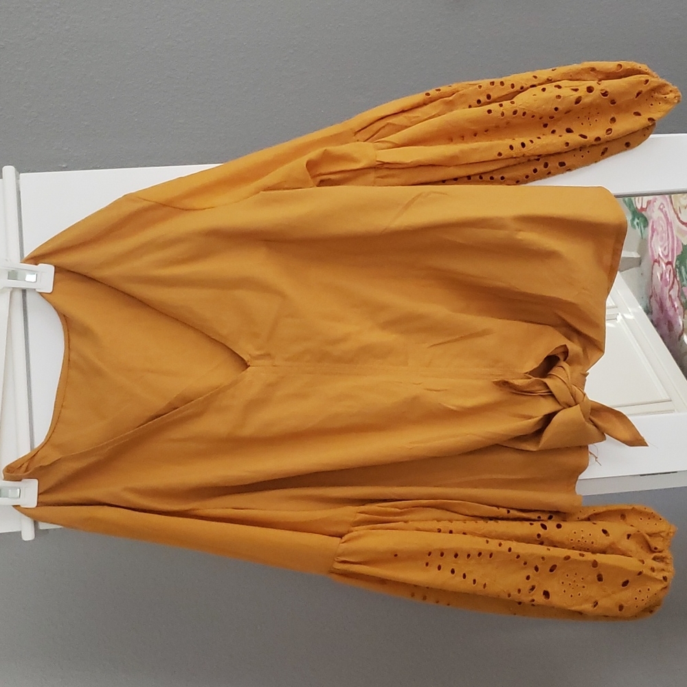 Mustard blouse / top with detailed sleeves